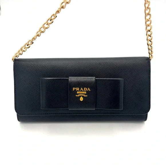 Prada Black Saffiano Leather Wallet - Picture 1 of 11
